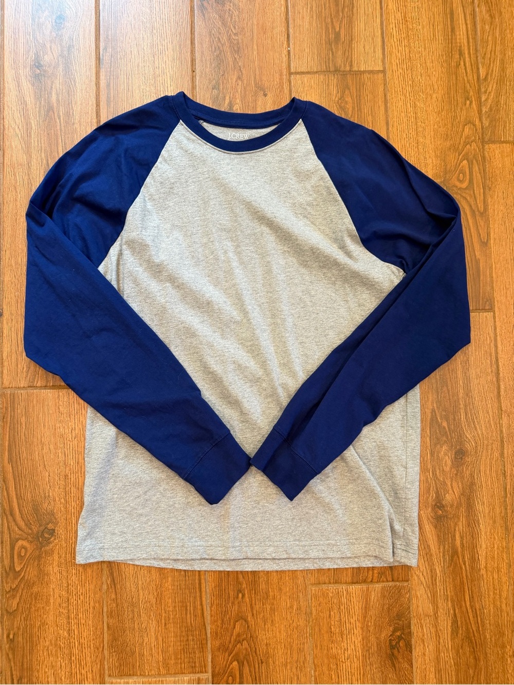 J. Crew Navy and Heather Gray Raglan Long-Sleeve Tee / men’s large /new